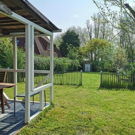 Ferienglueck An Der Nordsee Buche Deine Erdgeschoss-Ferienwohnung Mit Kamin Terrasse Und Eingezaeuntem Garten Fuer Unvergessliche Auszeiten Altfunnixsiel 外观 照片